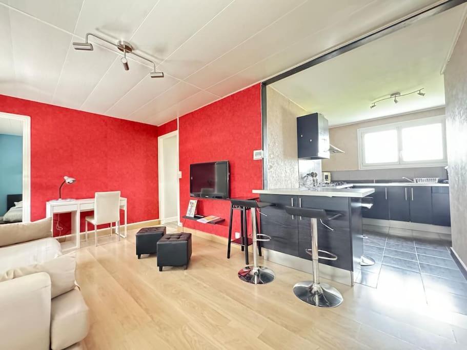Appartement F2 Proche Axes Principaux - Claude Guichard Clermont-Ferrand Eksteriør billede